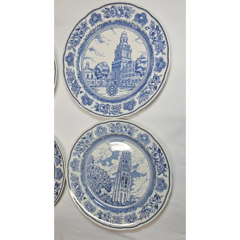Vintage‎ Wedgwood Yale University Dinner Plates Set of 4 1949 Blue Transferware